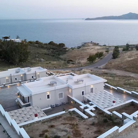 Filokalia 4 Veins - Vacation House With Sea View Kárystos Eksteriør bilde